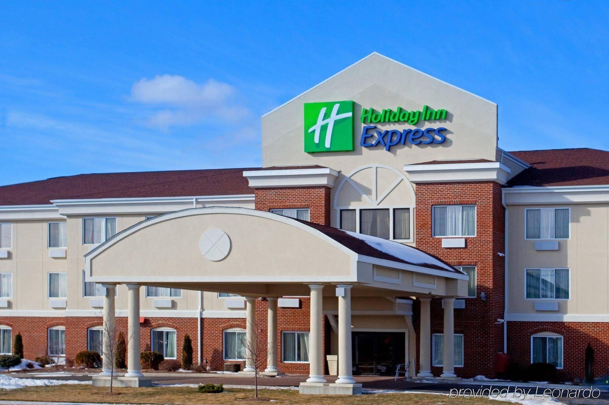 Holiday Inn Express Rochelle, An Ihg Hotel Exterior photo